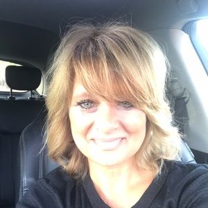 Meet your Posher, Sheri